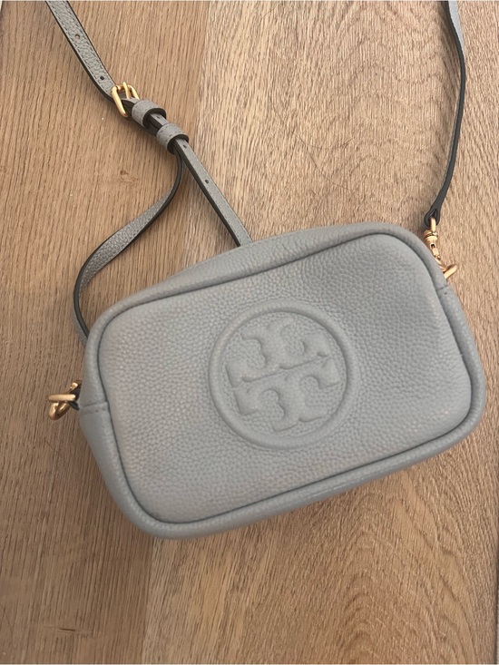Tory Burch Handbags - Tory Burch “Mini Miller” Light Gray Leather Crossbody Bag